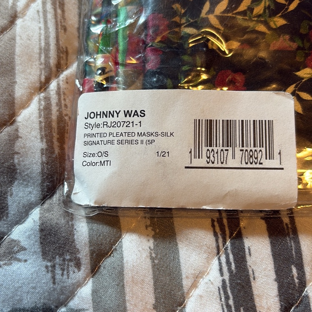 JOHNNY WAS SILK CHARMEUSE MASKS ONE 5 PACK NIP - Picture 4 of 4